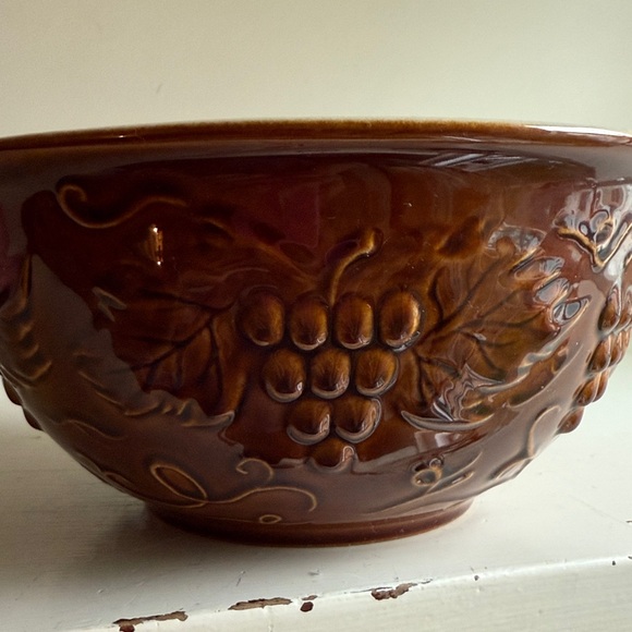 Williams Sonoma Brown Grapevine Harvest Stoneware Mixing Bowl - Picture 2 of 7